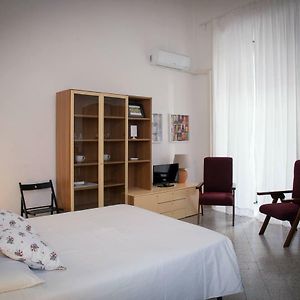 Camera con letto king size
